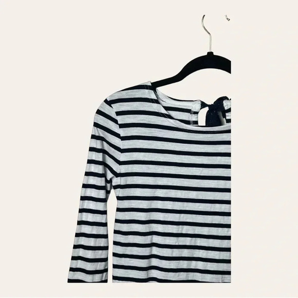1208. J.crew LONG‎ SLEEVE TOP STRIPES WITH BOWS IN BACK SIZE XSMALL NAVY BLUE - Picture 3 of 9